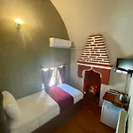 Tashan Hotel