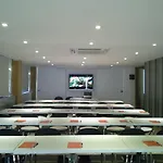 Tashan Hotel 3*
