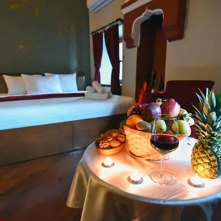 Taşhan Otel 3*