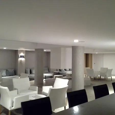 Ξενοδοχείο Tashan 3*