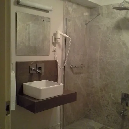 Tashan Ξενοδοχείο 3*